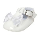 Zapatillas de piel charol para niña 14
