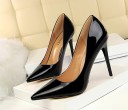 Zapatos de salón elegantes para mujer 5