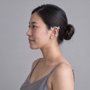 Záusnice sem perfuração para o ouvido esquerdo 1 un Ear climber com quatro borboletas e zircões Liga de zinco Cor prateada para mulheres 6