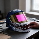 Zelftintende oplaadbare lashelm True Color Gezichtsveld 11,3 x 8,9 cm Verduistering 4/5-9/9-13 Materiaal PA Voor lassen 4