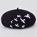 Zimowy beret damski z ptaszkami J2451 6