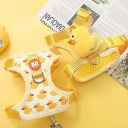 Žlutý postroj pro psa s motivem kachniček Velikost M Nastavitelný nylonový popruh s vodítkem 1,5 m Obvod hrudníku 35–40 cm Pro psy 3–4 kg 4
