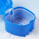 Zubprotézis tartó doboz fedéllel 8,5 x 8 x 6,5 cm színes műanyag protézisek és fogszabályzók tárolására otthon és utazáskor 12