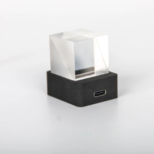 GeekMagic Smart Mini Display 38 x 35 x 31 mm WiFi-klocka med väder-LED, transparent kubpanel, USB-strömförsörjning, tid och bilder