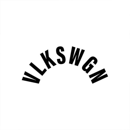 Bilklistermärke 30 x 13 cm vinyldekal VLKSWGN bakrutetorkare bildekoration motorcykelhjälm lastbil exteriör styling