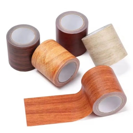 Klistretape med trämotiv 4,5 m x 5,7 cm för reparation av träytor, renovering av möbler, golv, dörrar och socklar