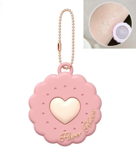 Highlighter Nyckelring Kosmetisk Låda Kaka Mini Highlighter för Ansikte Bärbar Makeup Fodral med Hjärta Dekoration
