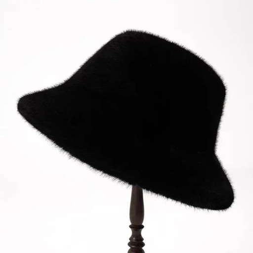 Damsk varm plyschmössa 56–58 cm Polyester vintermössa Mjuk värmande fluffig huvudbonad för höst och vinter