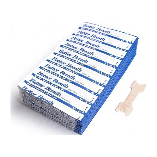 Nosní náplasti proti chrápání 100 ks Velikost L 6,6 x 1,9 cm Jednotlivě balené Prodyšné Pro snadnější dýchání nosem ve spánku