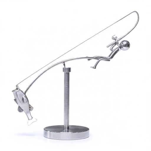 Figurine d'équilibre de pêcheur avec canne à pêche et poisson 25 cm Sculpture cinétique en métal sur socle Décoration de bureau