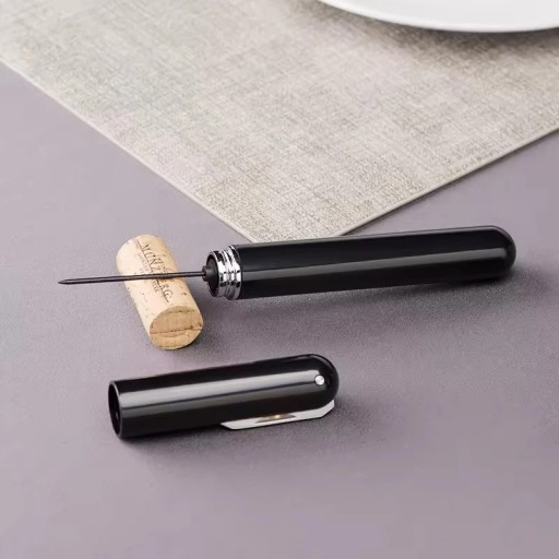 2-in-1-Weinkorkenzieher mit integriertem Kapselschneider Eleganter Öffner mit Nadel zum einfachen Entfernen des Korkens Sichere und praktische Anwendung