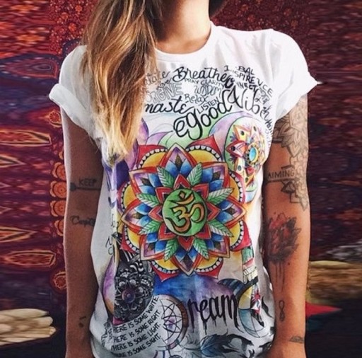 T-shirt dam med tryck A339