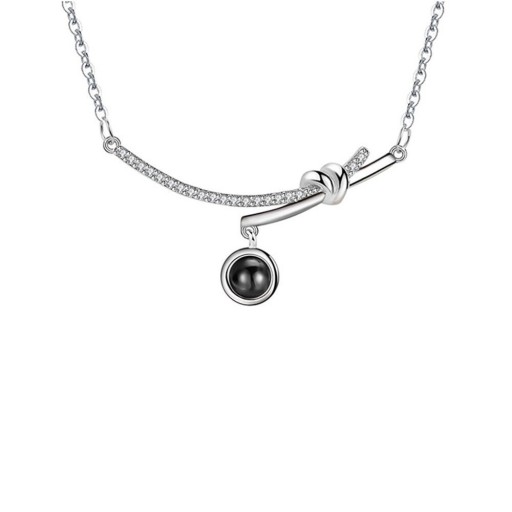 Damhalsband med hänge D583