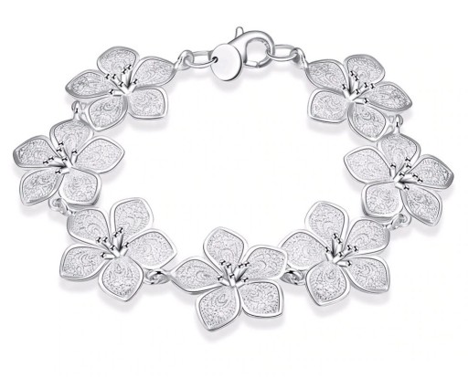 Damarmband med blommor