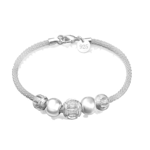 Damarmband med pärlor P148