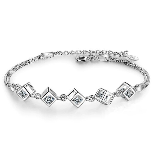 Damarmband med kuber
