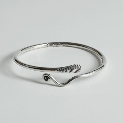 Öppet armband för kvinnor H144