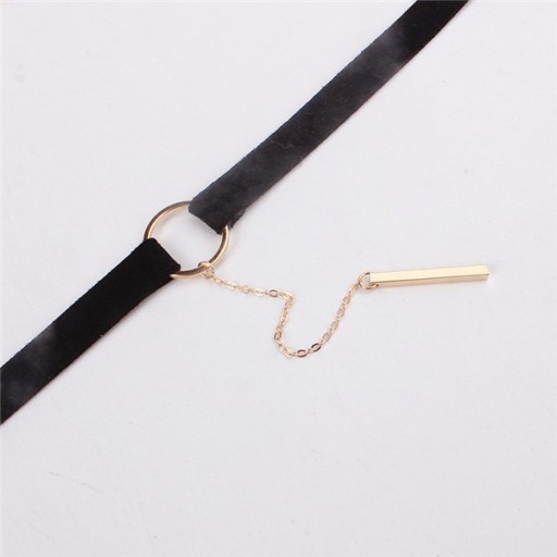 Chokerhalsband med hänge J678