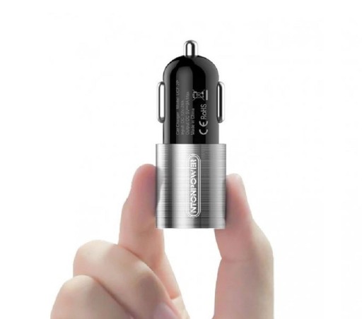 Dubbel USB billaddare K742