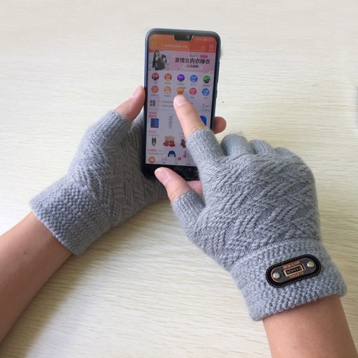 Stickade fingerlösa handskar för män