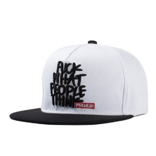 Snapback för män med inskription