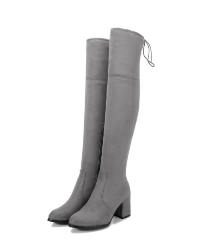 Snygga over-the-knee stövlar