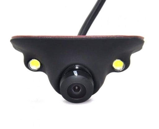 Bilkamera med LED-belysning och vridbar lins Självhäftande fäste CCD-sensor 480 TVL PAL- och NTSC-format Vattentät design 6 m kabel