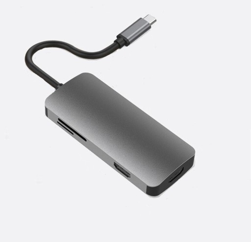 USB-C-hubb 8-i-1