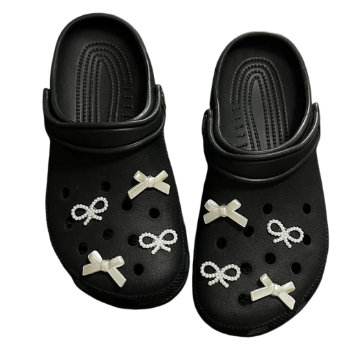 8 db kiegészítő crocs-ra gyöngyházfényű masnik PVC fehér díszek a cipő lyukaiba cipődíszítők stílusos kiegészítők crocshoz