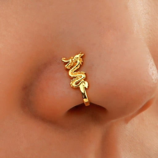 Falsk näspiercing