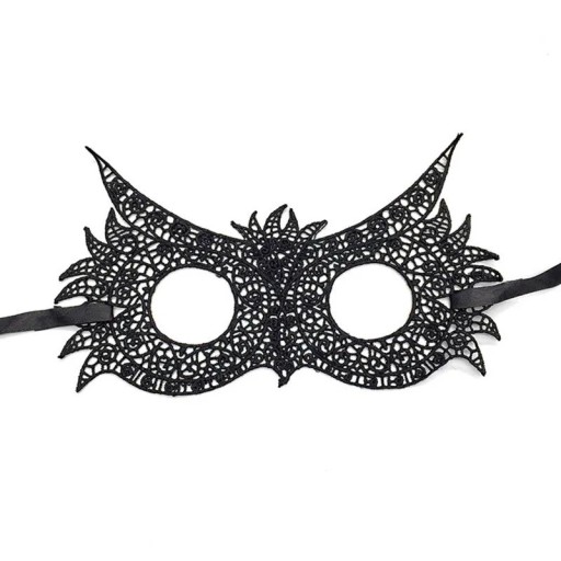 Spetsmask med ugglemotiv