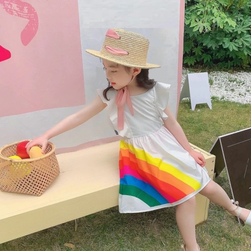 Abiti arcobaleno per ragazze