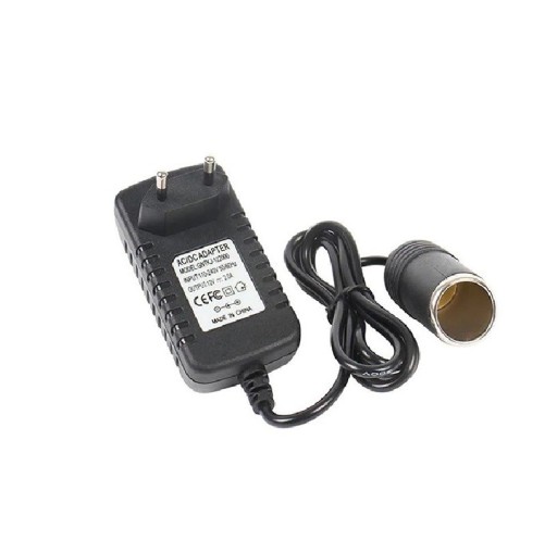 Adaptor CA 220 V pentru brichetă de 12 V.