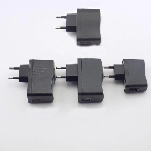 Adaptor de încărcare a rețelei USB K709