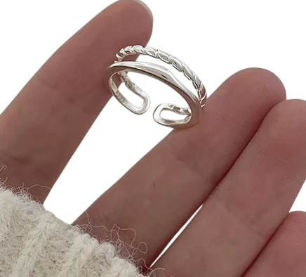 Adjustable Size Open Women's Double Ring Two Connected Rings Engraved Braided Style and Smooth Surface Elegant Jewellery