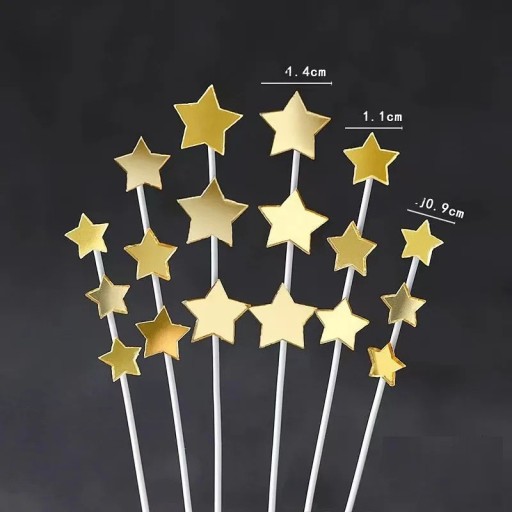 Adorno decorativo dorado en forma de estrella, disponible en tres tamaños. Ideal para tartas y fiestas de cumpleaños.