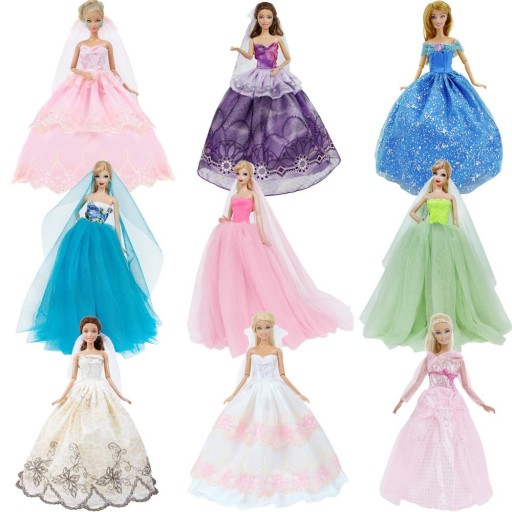 Aftonklänning för barbie