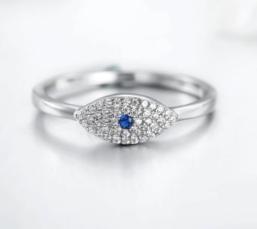 Anel feminino com olho