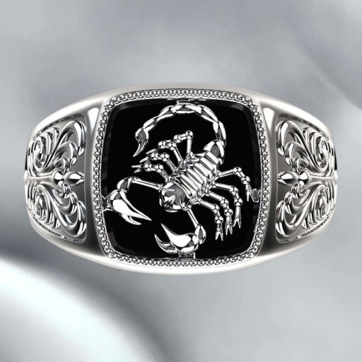 Anello da uomo con scorpione D2663