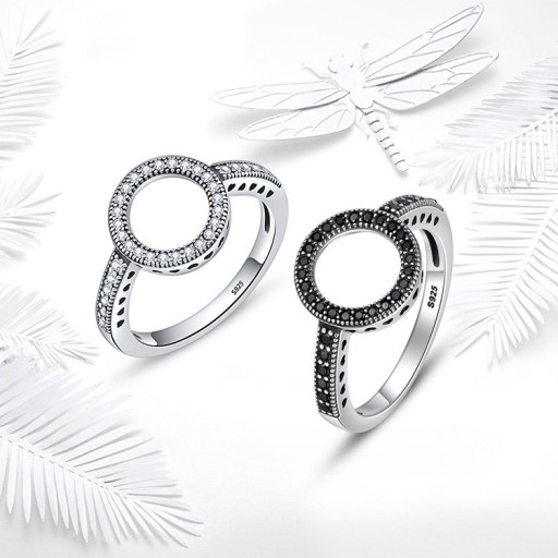 Anello elegante in argento da donna