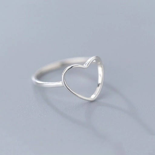 Anillo de mujer con corazón D1075