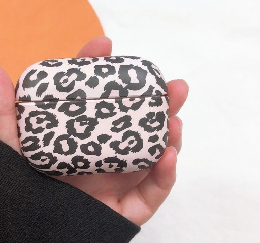 Apple Airpods Pro -kotelon suojakuori K2107