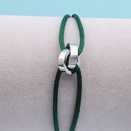 Armband van touw met verbonden cirkels