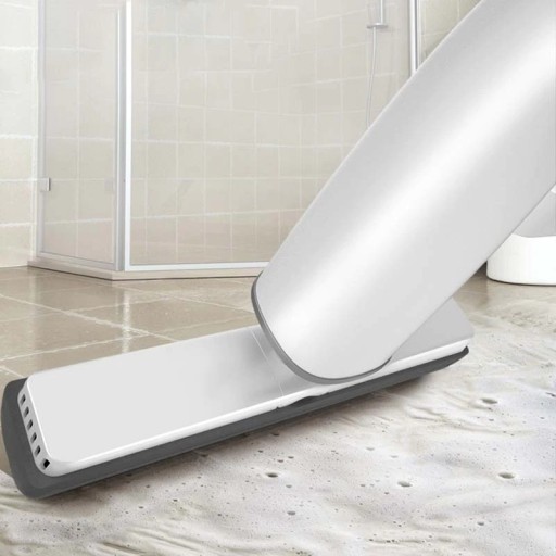 Automaattisesti kelautuva moppi