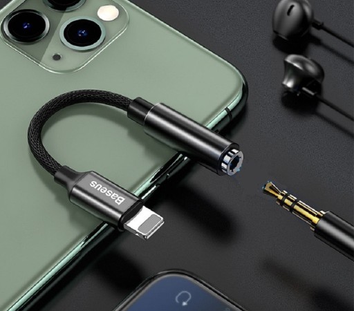 AUX-adapter för Apple iPhone Lightning till 3,5 mm uttag