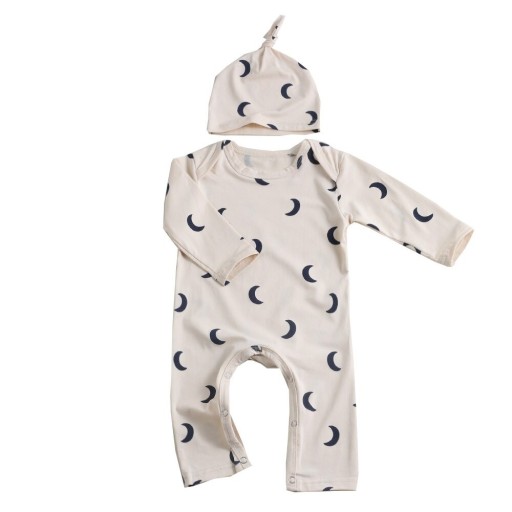 Baby jumpsuit med hatt T2667