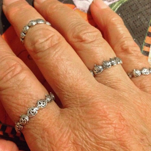 Bague avec des citrouilles