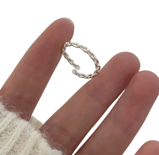 Bague élégante pour femme Taille ajustable Bague ouverte avec motif de chaîne Design minimaliste Gravure Accessoire de mode délicat