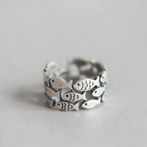 Bague femme avec des poissons