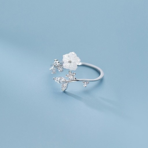 Bague femme avec fleur D2192